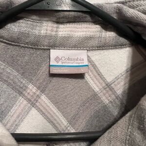 Columbia Gray and White Plaid Shacket